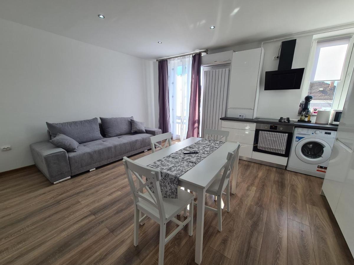 The Best Apartment Hunedoara Exterior foto
